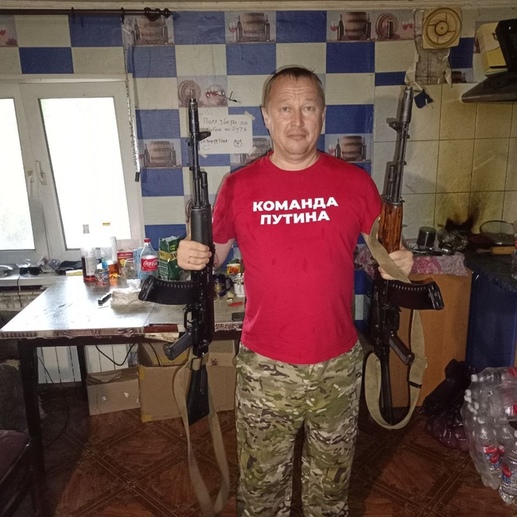 Фотография  гуманитарка | Василий  Григорьевич Петров