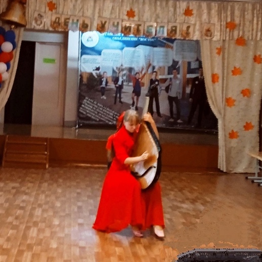 Фотография Бандуристка | Надежда Павловна Замулинскаянская