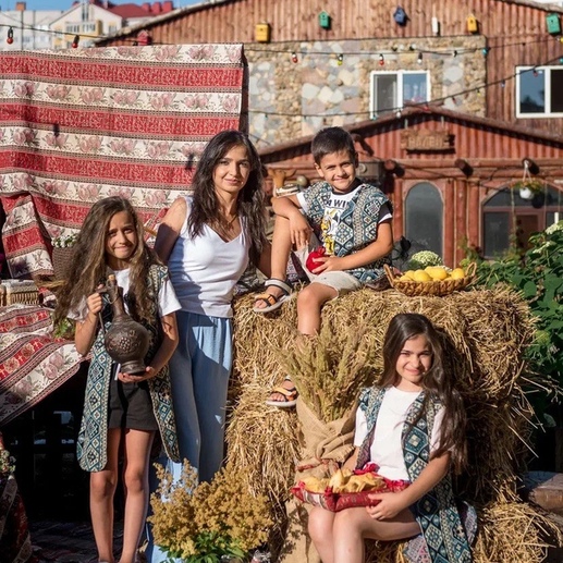 Фотография Армянская семья  | Арпине  Артуровна  Агавелян