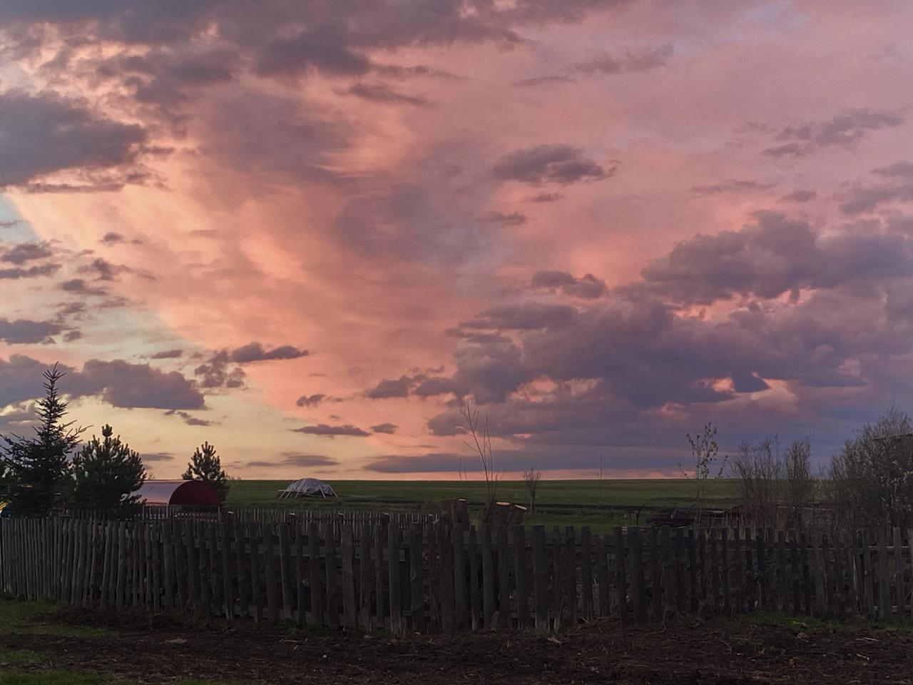 Закат на д. Кубне